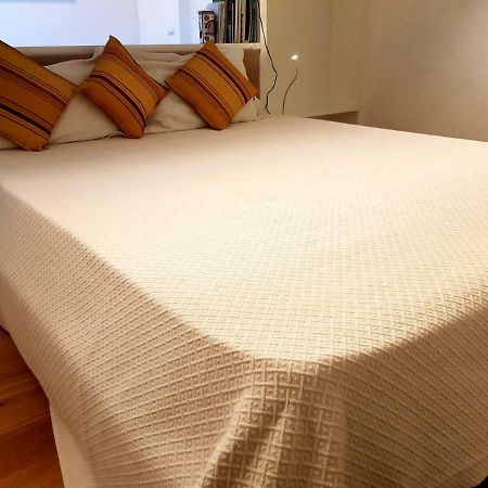 Loft Bianco Lägenhet Florens Exteriör bild