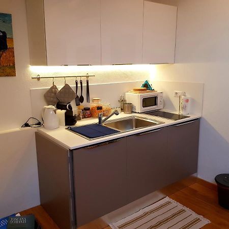 Loft Bianco Lägenhet Florens Exteriör bild
